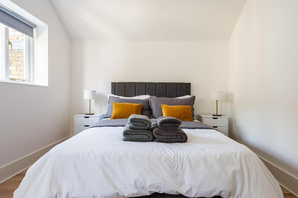 2bd Mews House, Wanstead Londra