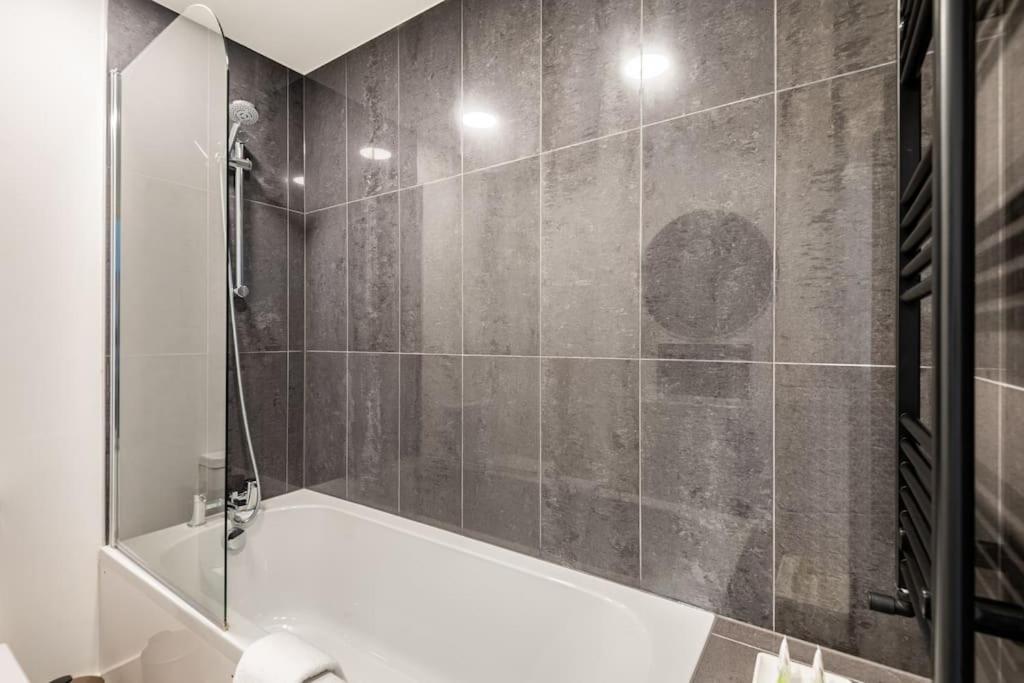 2bd Mews House, Wanstead