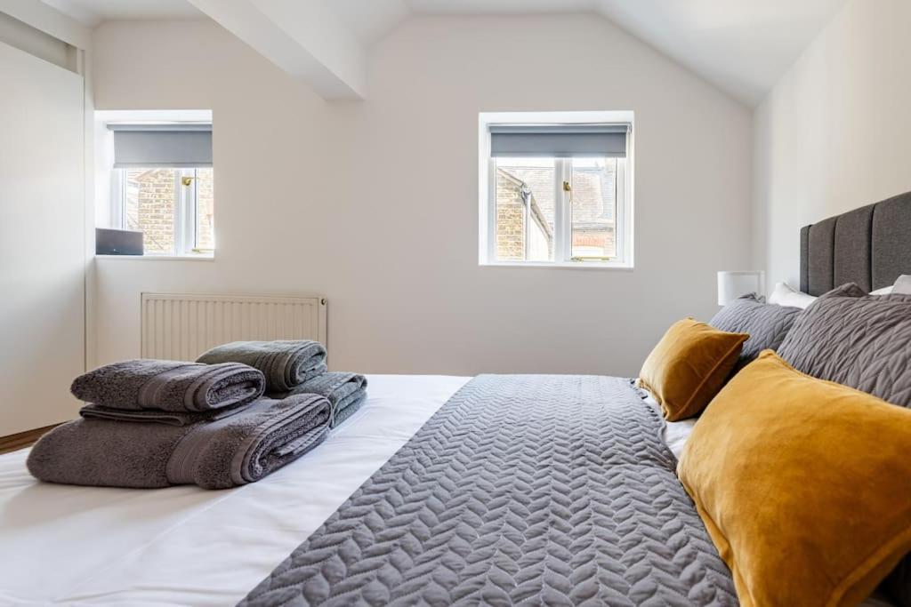 2bd Mews House, Wanstead
